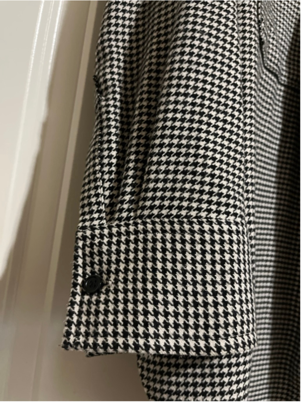 EUC Women's H&M Houndstooth Blazer L Black White - Picture 4 of 8
